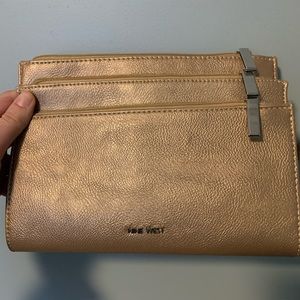 HARDLY USED!! Nine West crossbody bag